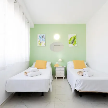 דירה 313 Comfortable! Lasamericas, Swimming Pool,wi Fi *