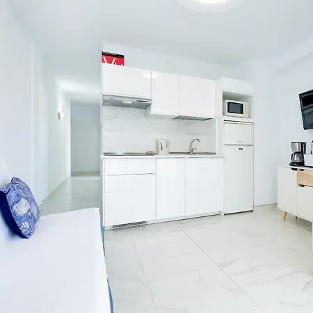 Апартаменты 313 Comfortable! Lasamericas, Swimming Pool,wi Fi Плая-де-лас-Америкас